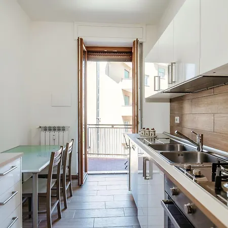 Apartment Dimora Del Masia - By Breva Collections Como
