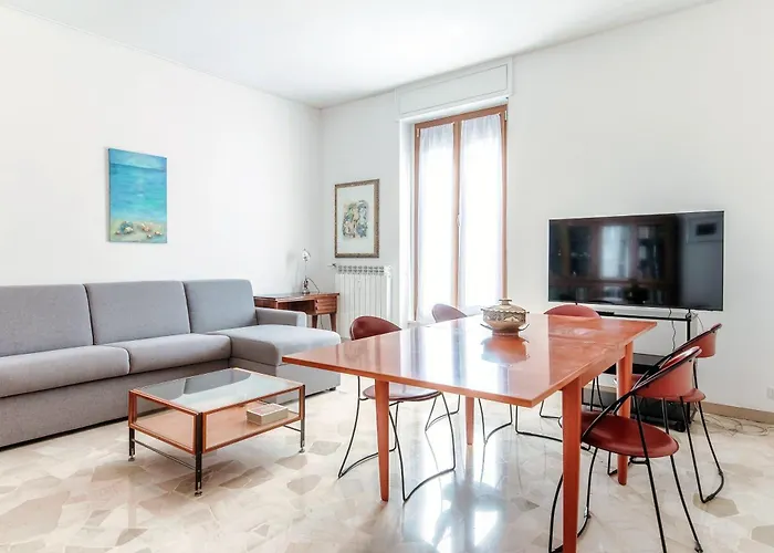 Dimora Del Masia - By Breva Collections Como