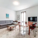 Dimora Del Masia - By Breva Collections דירה *